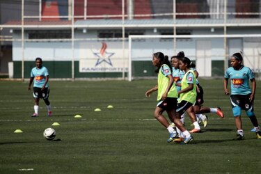 Panamá debutará ante Guatemala en torneo de fútbol femenino