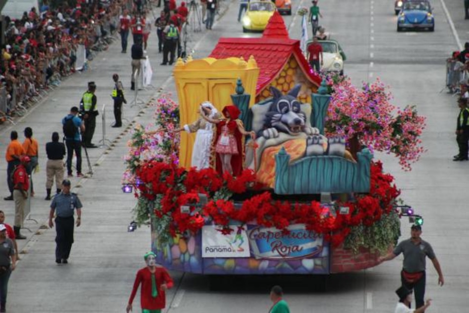 Alcaldía pagará un adelanto de 20% a Festieventos para alumbrado y desfile navideño