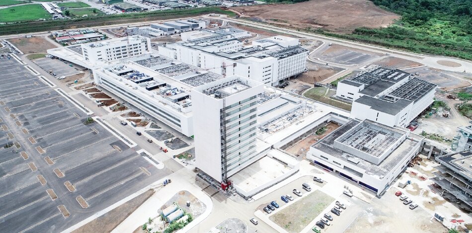 Evalúan efectos de rescindir el contrato de la Ciudad de la Salud