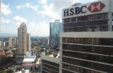 Reporte financiero La competencia lleva a los bancos a extender horarios