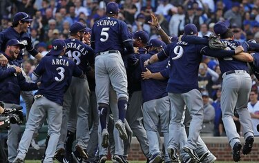 Cerveceros vencen a Cachorros y ganan la División Central de la Nacional