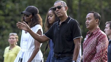 La familia Obama pasa unas vacaciones en Indonesia