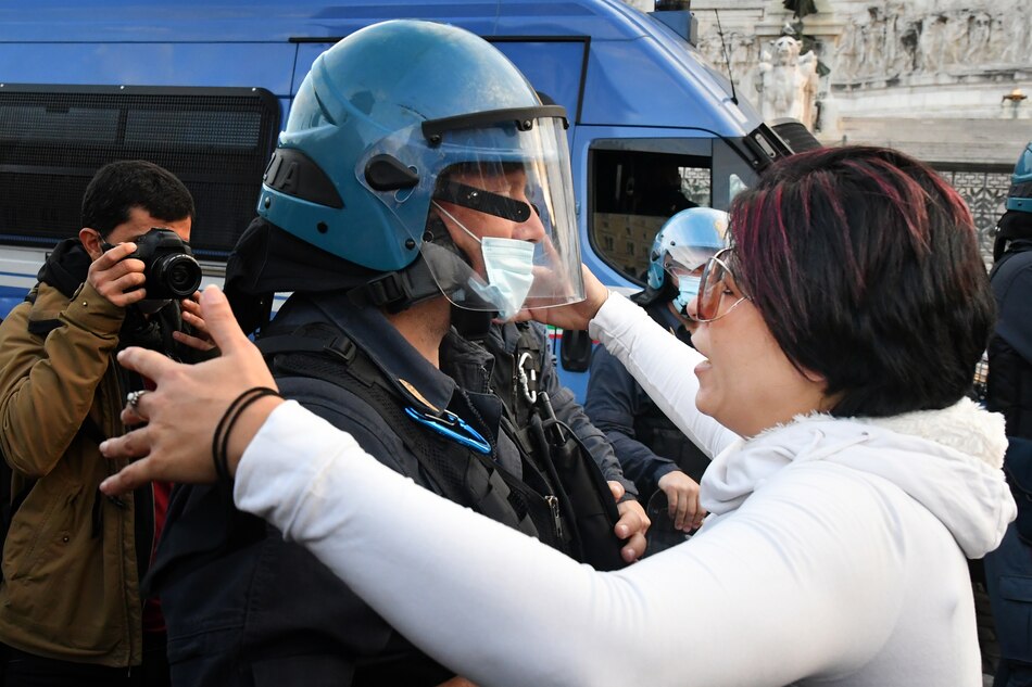 Protestas en Europa contra restricciones por la pandemia, que pueden durar meses