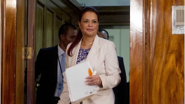 Suspenden audiencia para decidir sobre juicio a Baldetti por corrupción