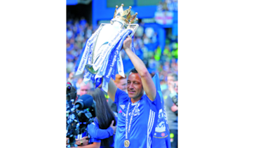 Chelsea gritó campeón y Arsenal fracasó