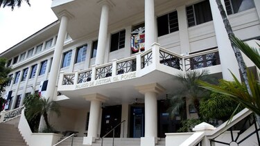 Juez admite que ‘sin querer’ se llevó a su casa documentos del caso Financial Pacific