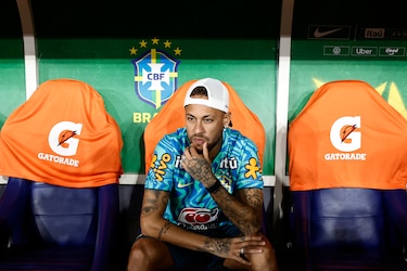 Neymar seguirá en fisioterapia y no viajará con Brasil para el amistoso contra Egipto