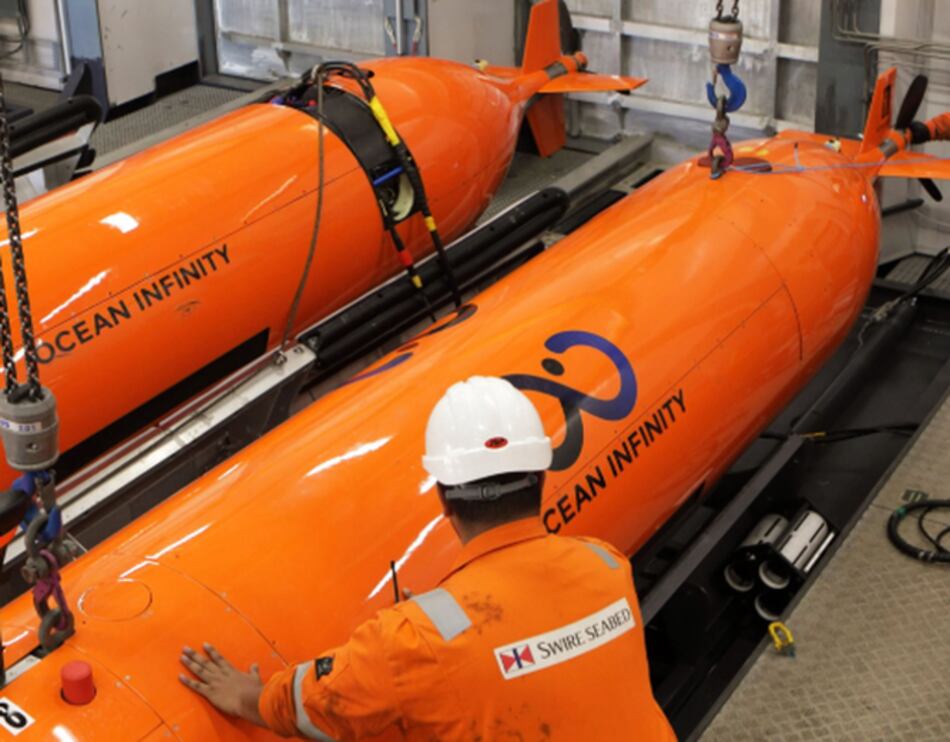 Familias de tripulantes de submarino argentino darán batalla para su rescate