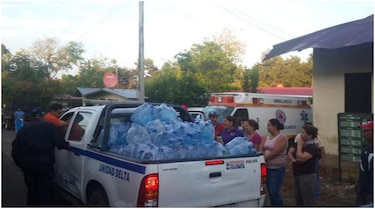 Sinaproc empieza distribución de agua embotellada en Tolé