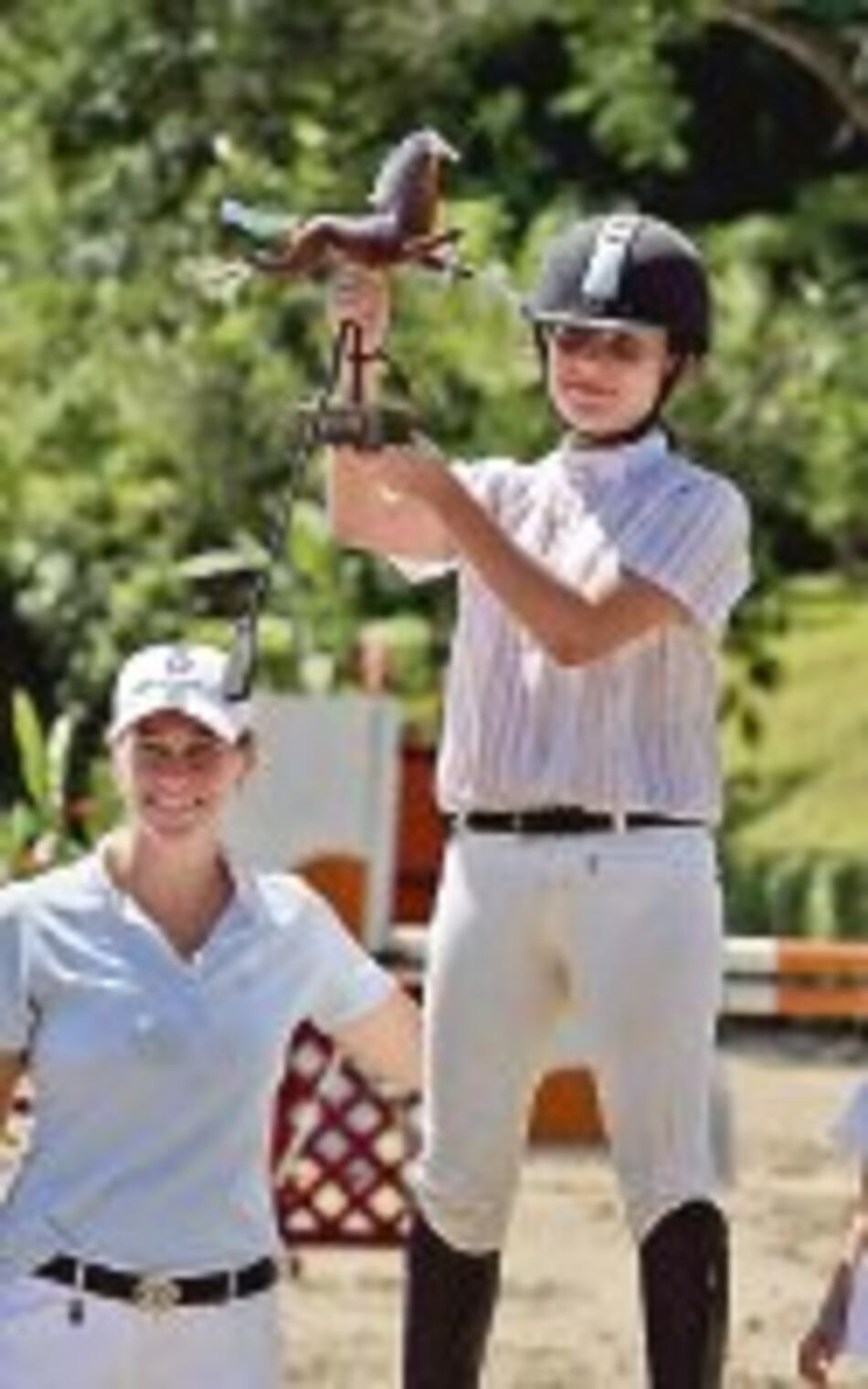 Exenberger y Gómez dominan en equitación