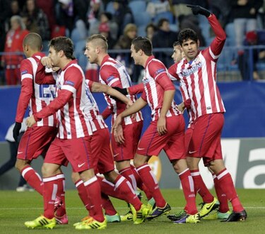El Atlético recibe al Valencia con el liderato a la vista