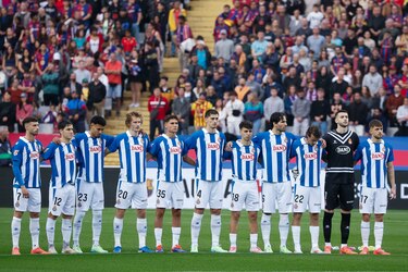 El Barcelona castiga a un combativo Espanyol