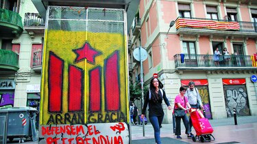 España garantiza pago de deuda de Cataluña