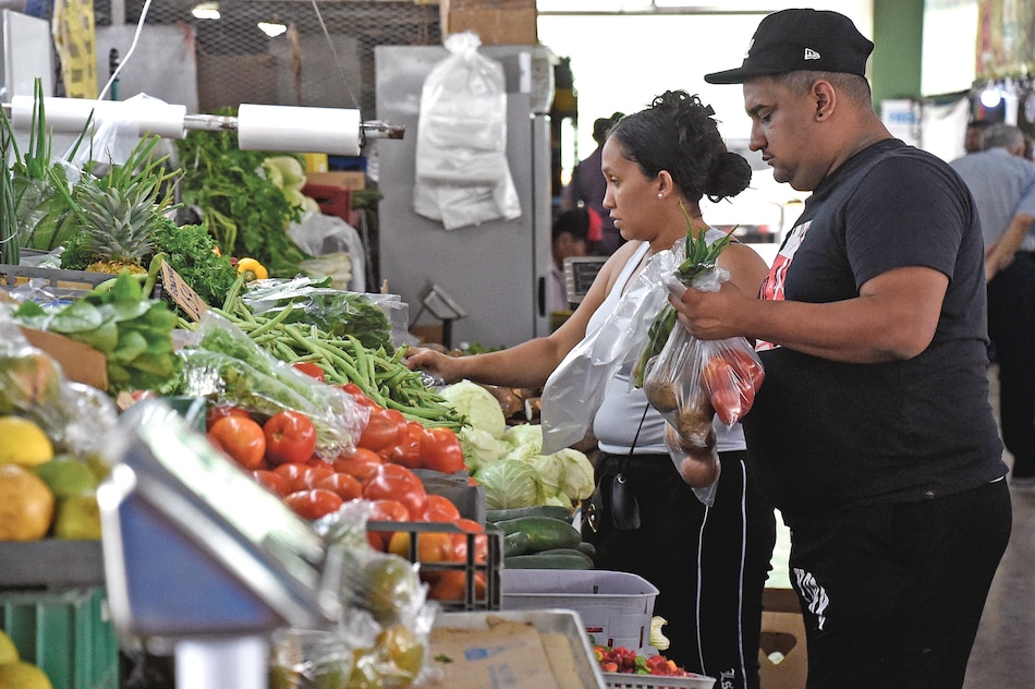 Estos son los alimentos que bajaron y subieron de precio, según Acodeco