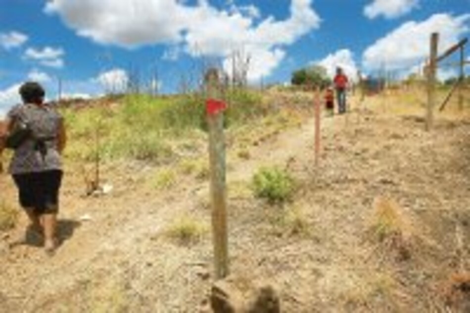 Gremios piden suspender debate