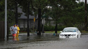 Aumentan a 18 los muertos por Harvey