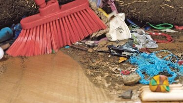 Rechazar la basura y el plástico desde el arte