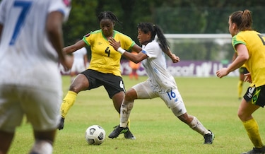 Selección femenina Sub-20 de Panamá vence 3-0 a Jamaica y pasa a cuartos de final
