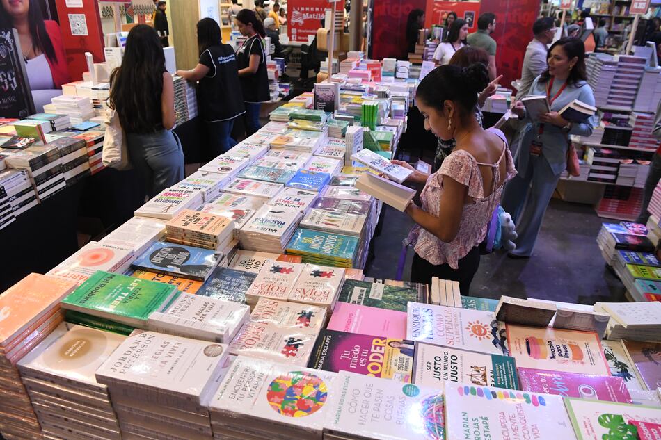 La Feria Internacional del Libro de Panamá 2025 abre sus puertas con más de 500 actividades culturales y educativas