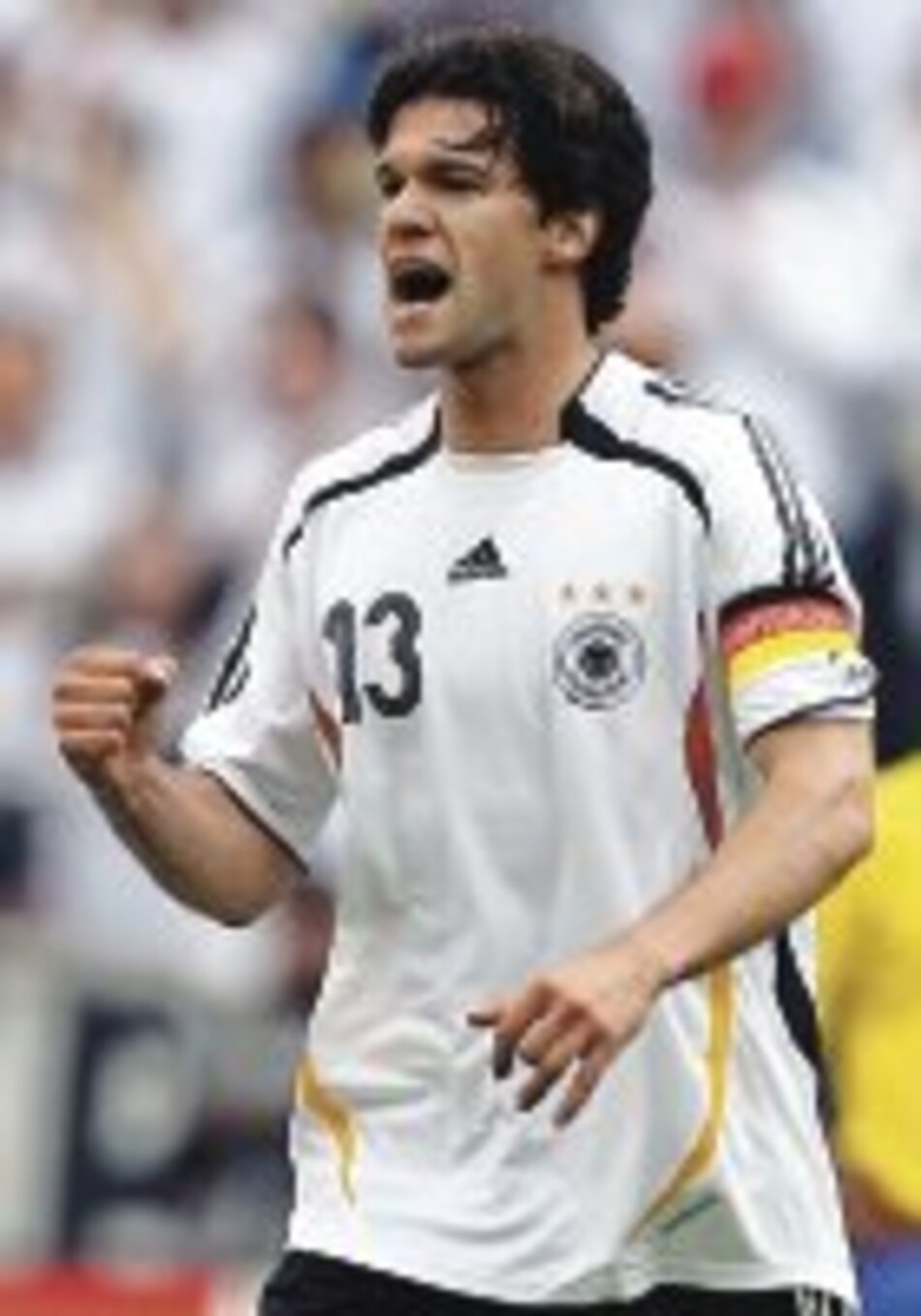 Ruta al mundial Ballack es lo único que inquieta a Alemania de cara a su debut