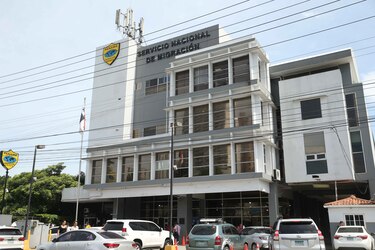 Tras la pista de una red que creó un servicio migratorio paralelo