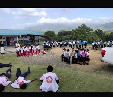 Más de 200 mil estudiantes participan en simulacro nacional de emergencias
