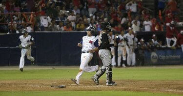 La semifinal arranca con el duelo entre Herrera y Chiriquí