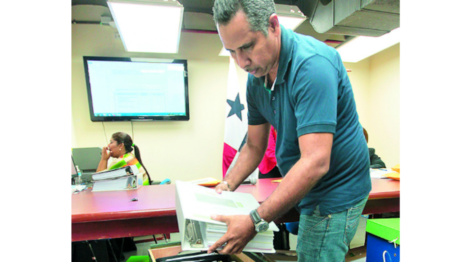 Tres grupos compiten por ampliar vía Panamericana