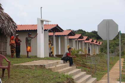 Desplazados climáticos en la urbanización Nuevo Cartí enfrentan falta de servicios esenciales