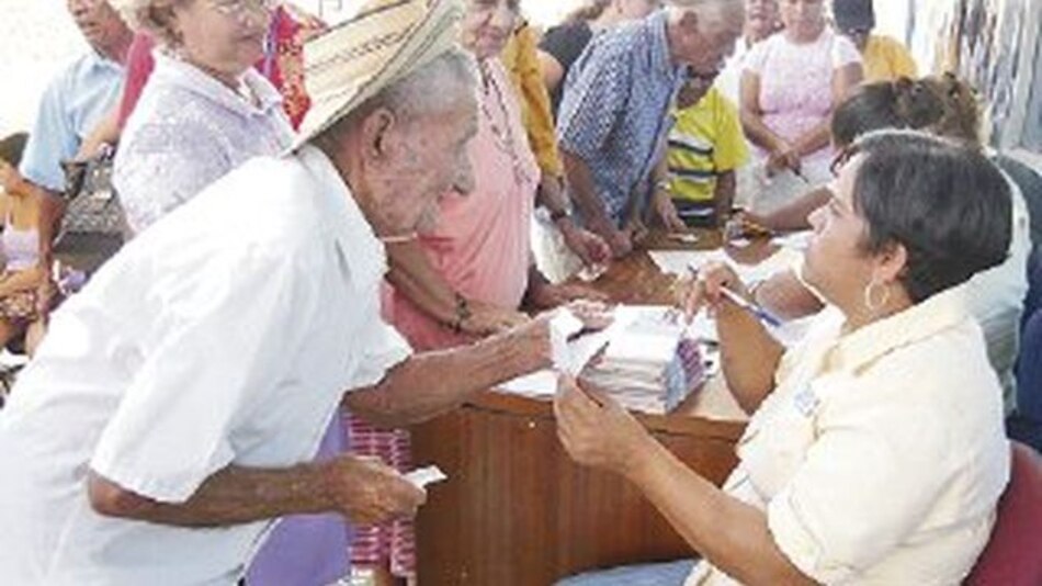 3 mil pueden quedar fuera de ‘100 a los 70’: Mides