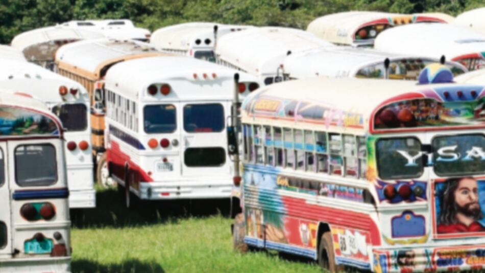 Fiscalía dice que probará malos manejos en el proceso de compensación de buses
