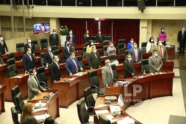 Proyecto de ley antidesalojo pasa el tercer debate