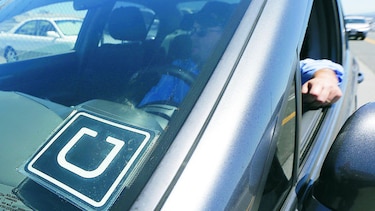 Rousseff califica de negativo a Uber