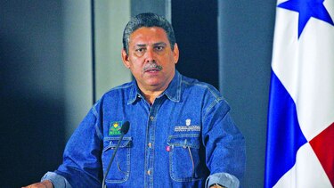 Dos exministros más enfrentan a la justicia