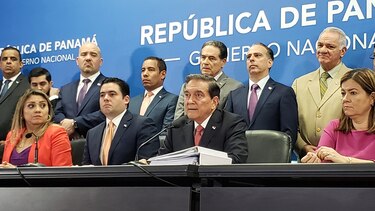 El Gabinete designa a Maribel Cornejo, María Eugenia López y Carlos Vásquez como magistrados