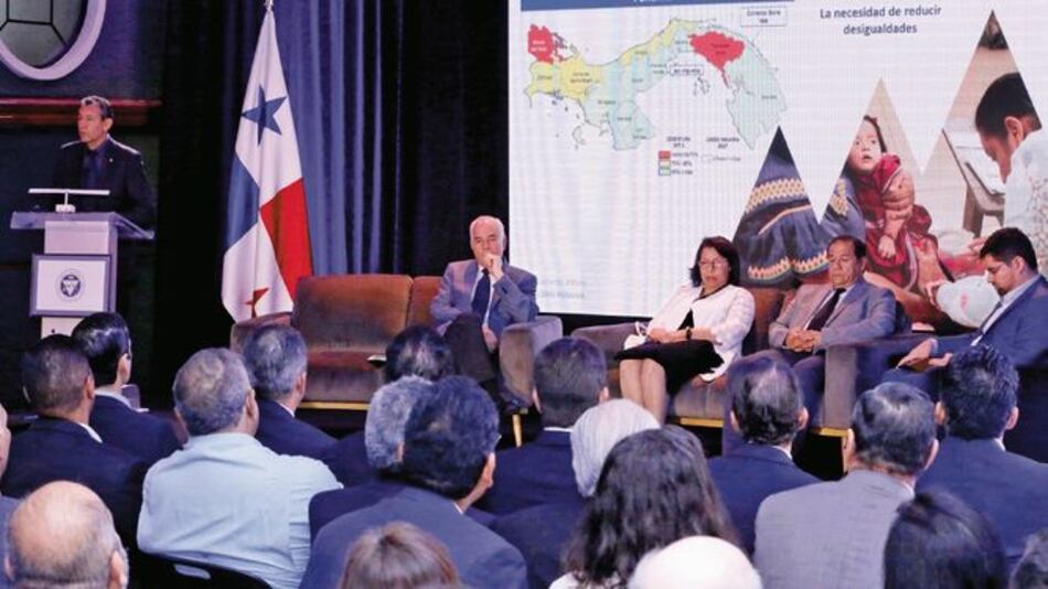 Atención sanitaria, tema central en debate nacional