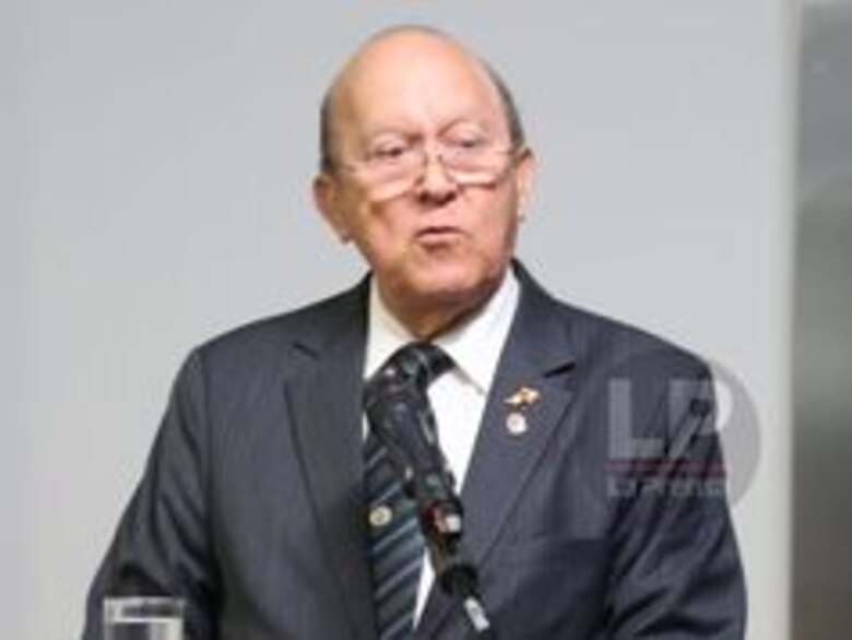 Comisión de Gobierno entrevista a 13 aspirantes a la Defensoría del Pueblo