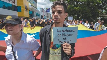 Venezuela insiste en que activista encarcelado se suicidó