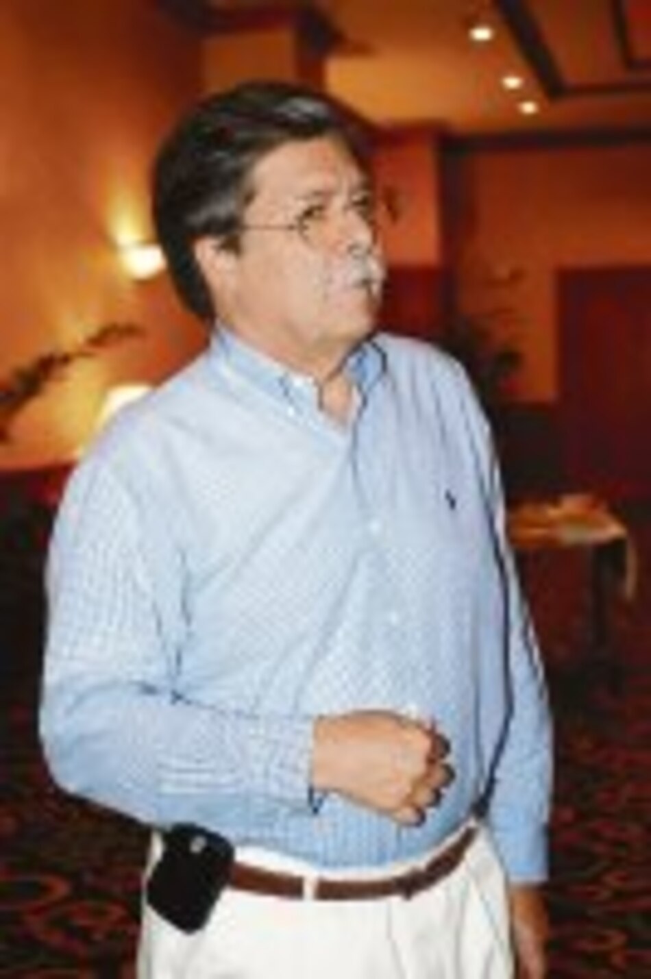 ‘Hay menos espacios para el periodismo’