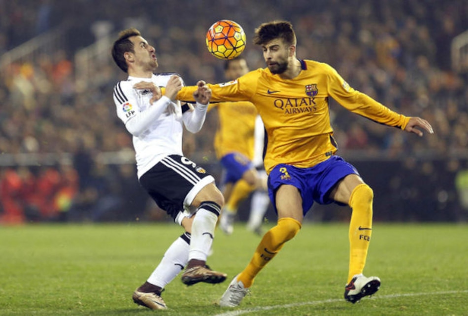 Valencia detiene al Barcelona, Atlético y Real Madrid recortan distancias