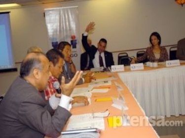 Sector empresarial pide receso en la mesa del diálogo