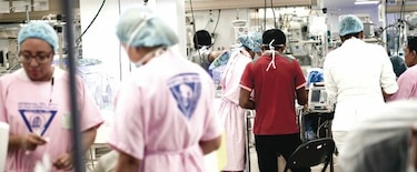 Salas de pediatría del Hospital del Niño, a máxima capacidad