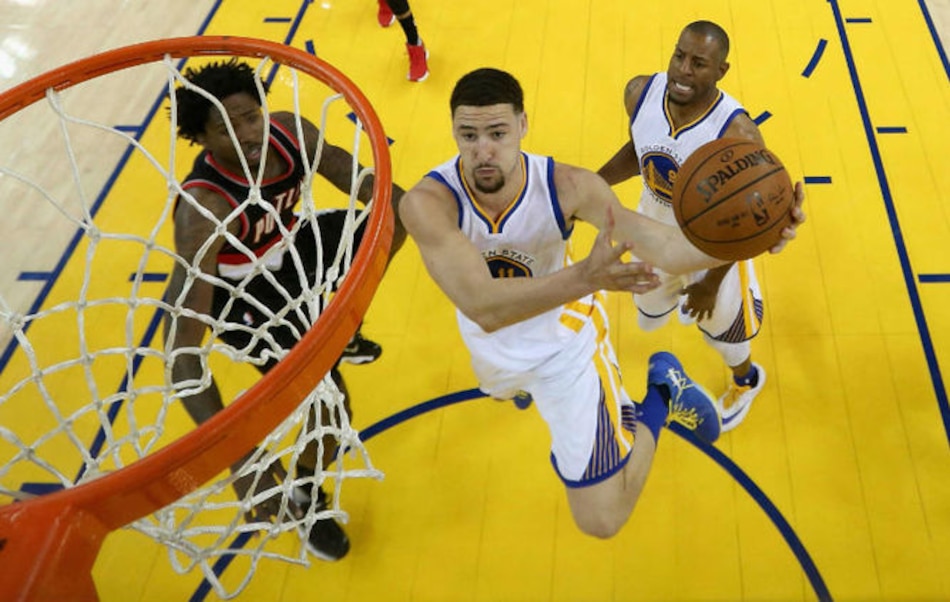 Warriors se van al frente 2-0; los Heat ganan el primero
