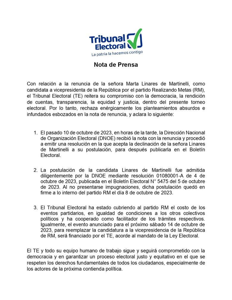 Marta de Martinelli renuncia a su candidatura; el TE rechaza las acusaciones de la exprimera dama