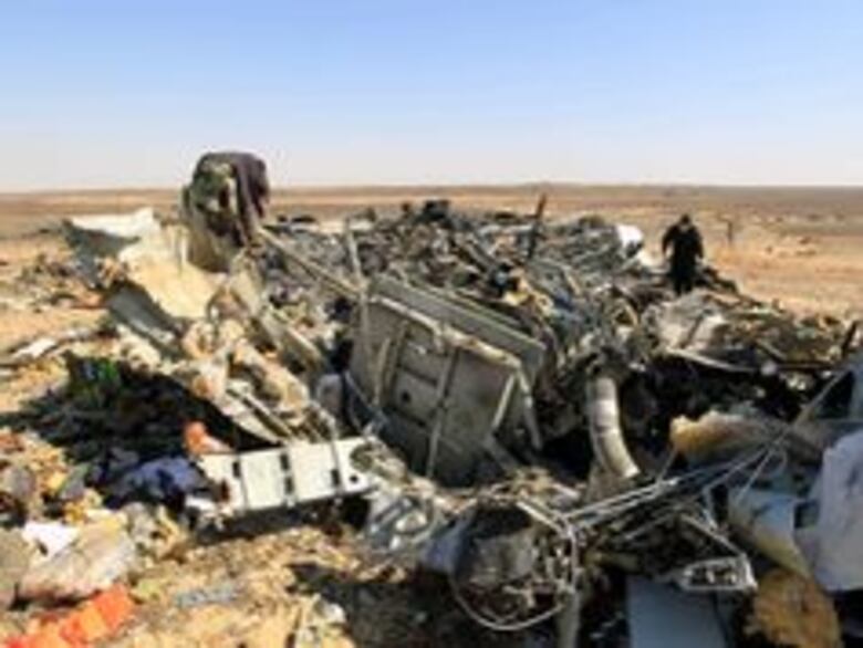 Presidente de Egipto pide esperar el resultado de la investigación del accidente de avión