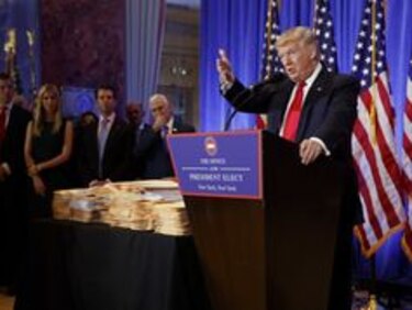 Rusia y el muro con México, en la primera conferencia de Donald Trump