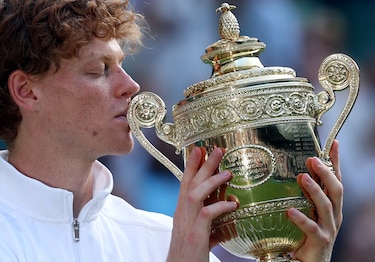 Sinner derroca a Alcaraz y conquista su primer Wimbledon