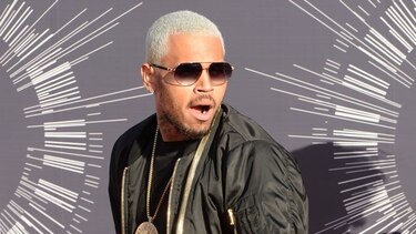 Chris Brown tiene permiso para abandonar Filipinas tras dos días de retención