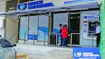 Banco Universal reabre mañana tras reorganización
