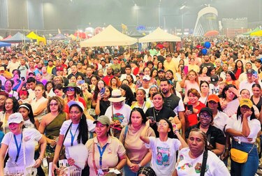 Más de 50 mil personas disfrutaron del festival Sabores de Colón pese a la lluvia y el tráfico